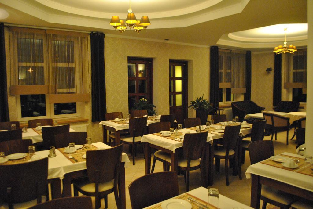 Zielony Dworek Częstochowa Exterior foto