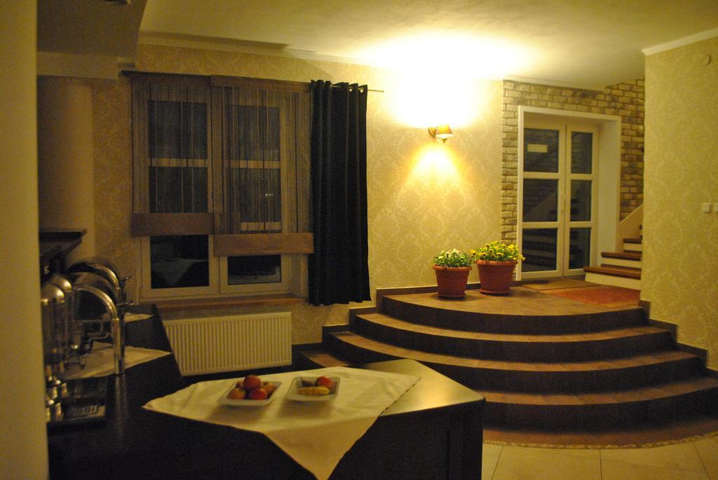 Zielony Dworek Częstochowa Exterior foto